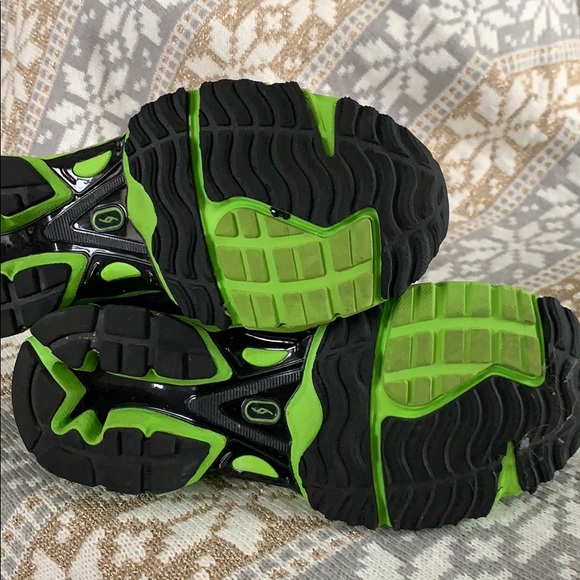 Shark Tank Sneakers! - Picture 5 of 5